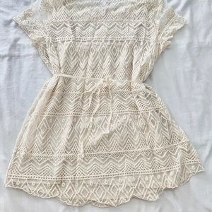 Motherhood maternity lace top